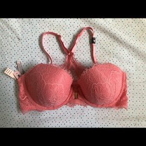 VICTORIA SECRET LACE PUSH UP BRA✨